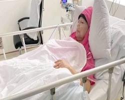 ‘খালেদা জিয়ার শারীরিক অবস্থা অত্যন্ত জটিল’